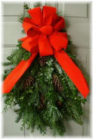 Fraser Fir, White Pine & Boxwood Door Charm