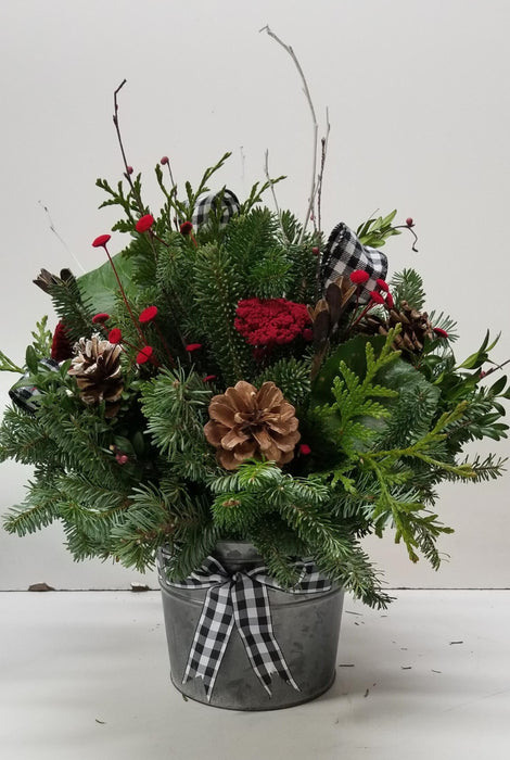 Gingham Christmas Woodland Arrangments - 14-16 with Handle -