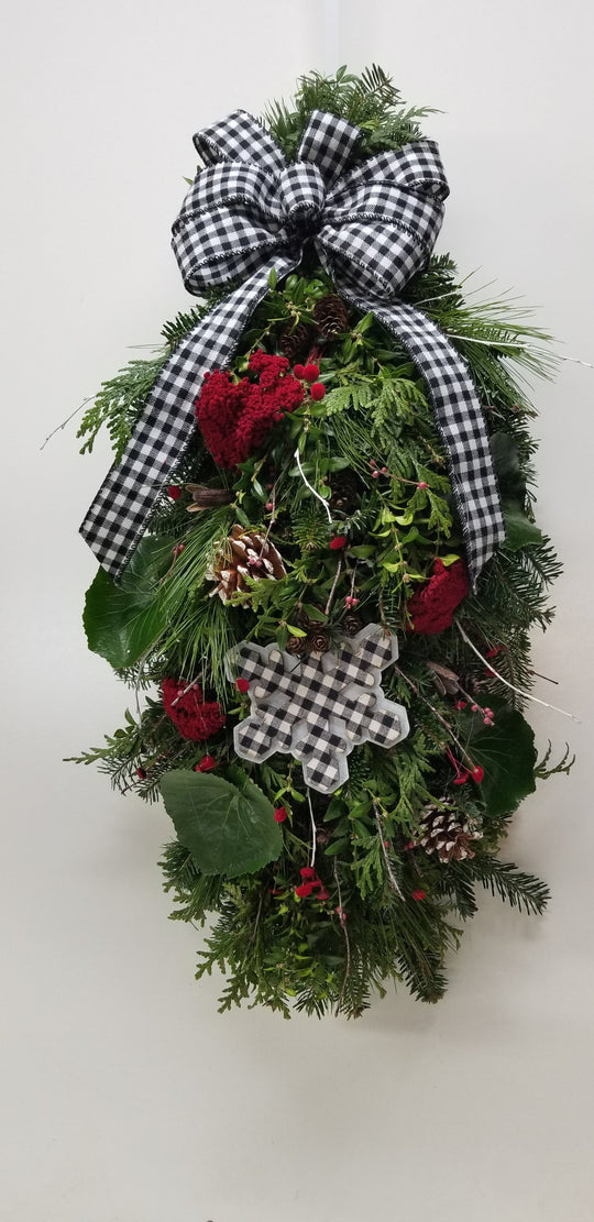 Gingham Christmas Woodland Door Charm