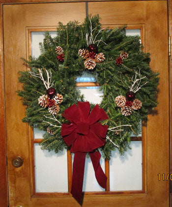Single Face Decorated Wreath - Decorated Wreath