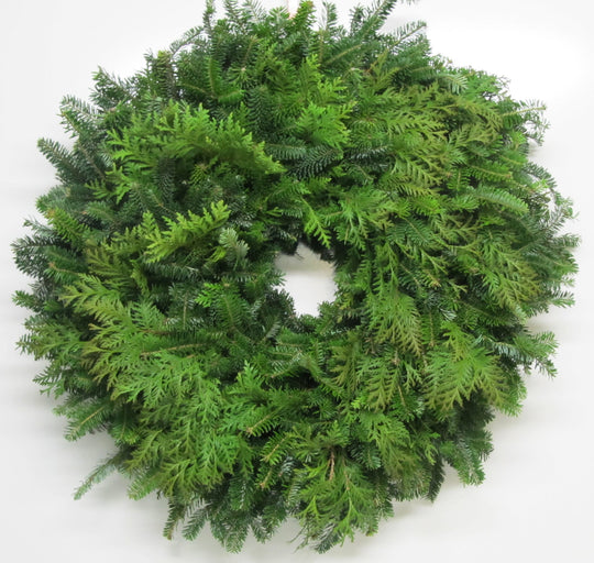 Single Face Fraser Fir & Cedar Wreath